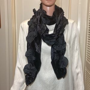 NWOT Black Accessory Street Foulard Wrap